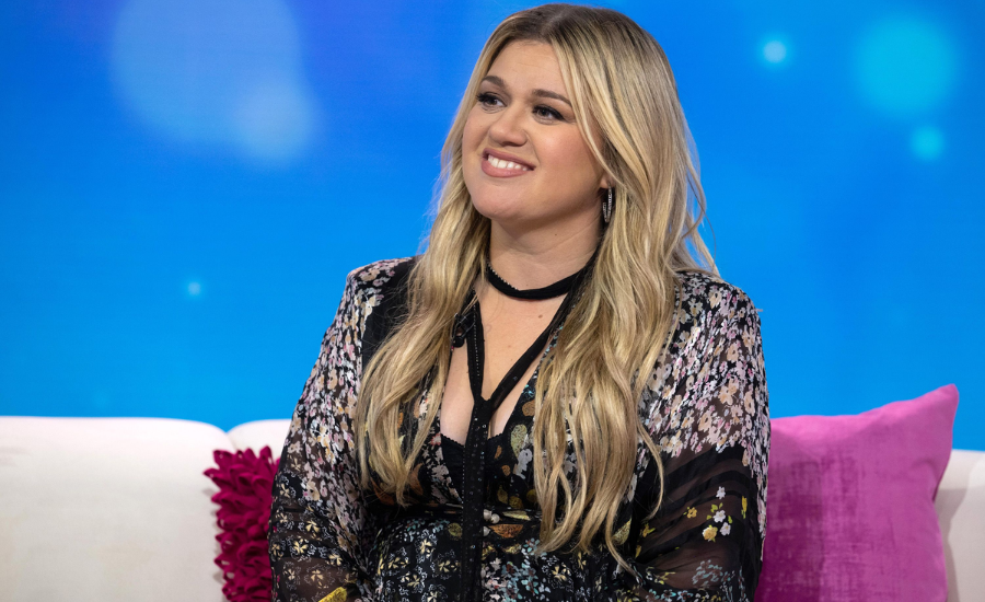Interesting Facts About Kelly Clarkson